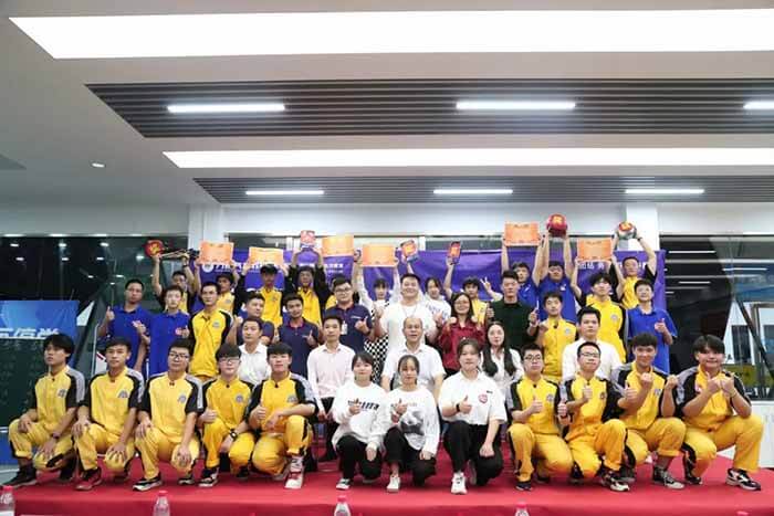 <b>汽檢2001班奪冠!杭州萬通</b>