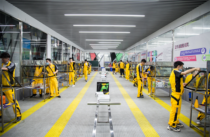 <b>學(xué)汽車美容，給未來更多</b>