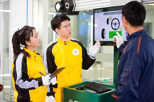 <b>學(xué)汽車技術(shù)，怎樣選擇一門適合自己的課程？</b>