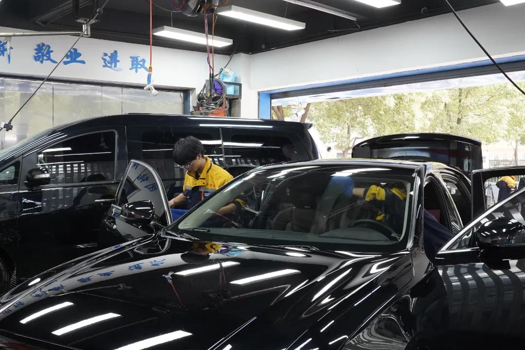 <b>就業回訪，我們一直在路上</b>